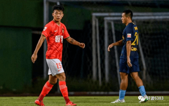  欧塞尔名宿回归救火，传奇射手带队走出降级泥潭  